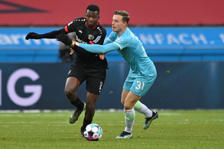 葡媒:马竞今夏要补强后防,有意药厂后卫塔普索巴